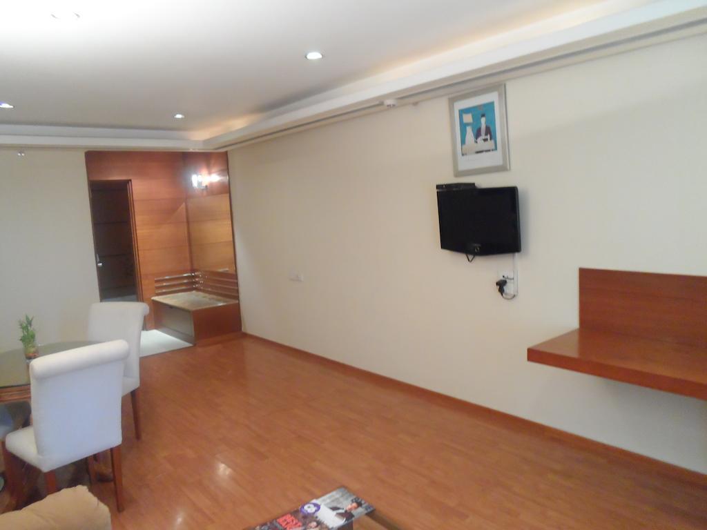 Ohris Banjara Hotel Hyderabad Exterior photo